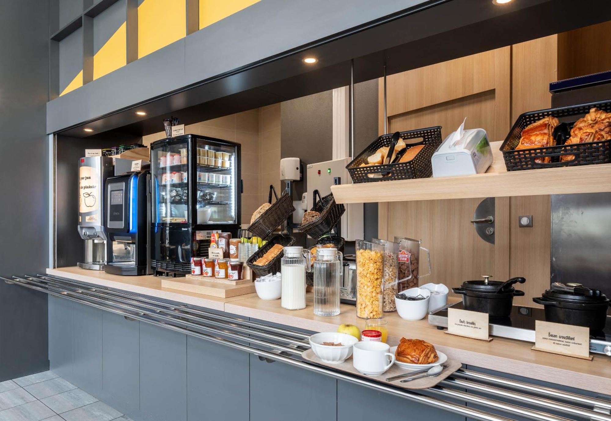 Lille Campus Gare Hotel Roubaix